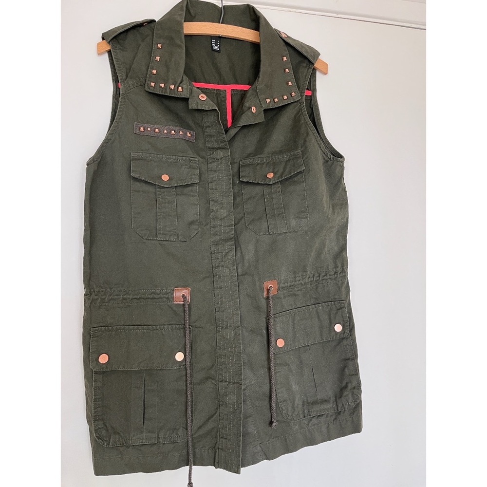 Mango MNG Cargo Vest Olive Green Pockets Copper Pyramid Studs Drawstring M